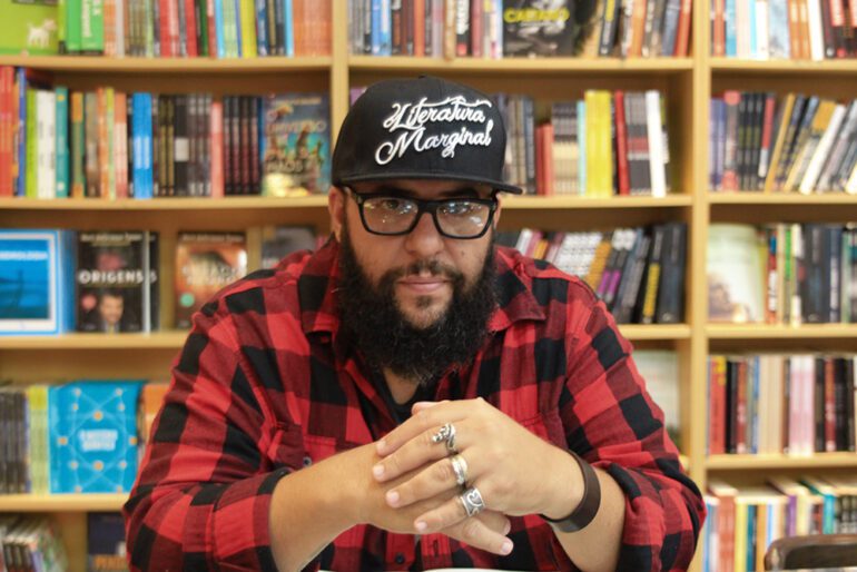 Ferrez faz um alerta: ” Rap não é zoeira”; escritor e crítico questiona a participação de Murilo Couto dentro da cena rap.