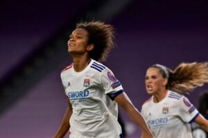 Lyon e Wolfsburg se enfrentam na final da Champions League feminina.