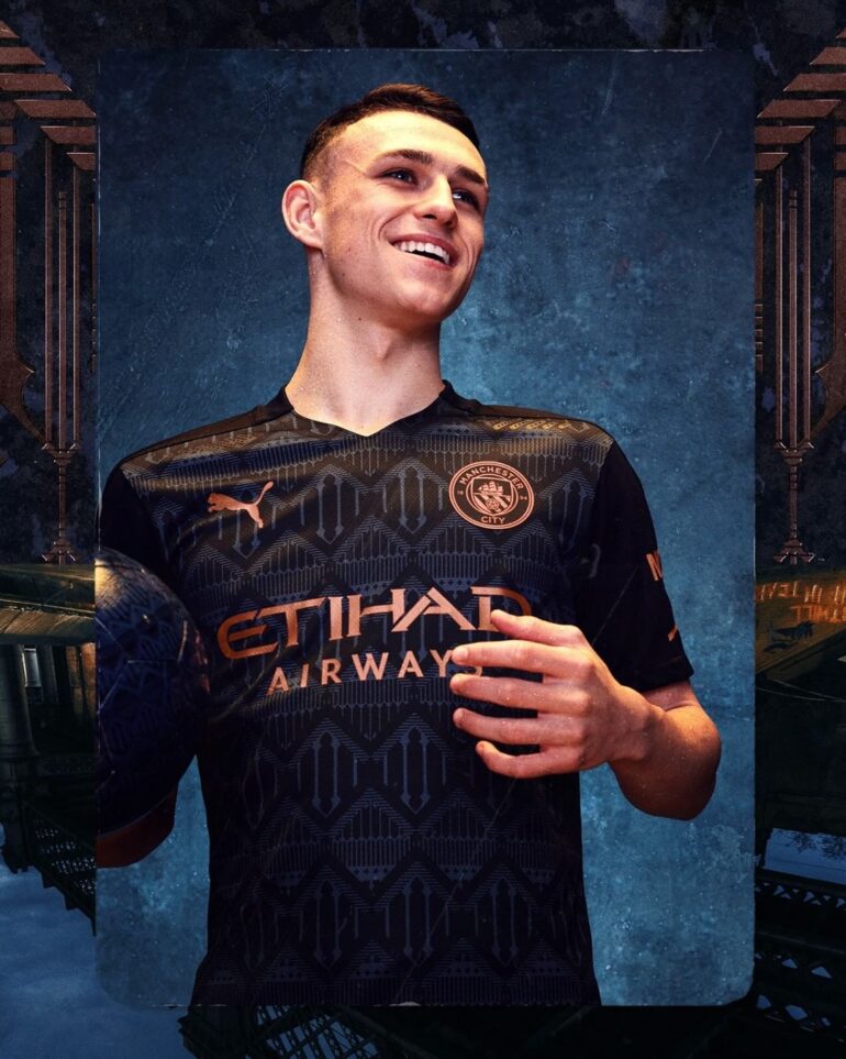 A Puma divulgou o segundo uniforme do Manchester City.