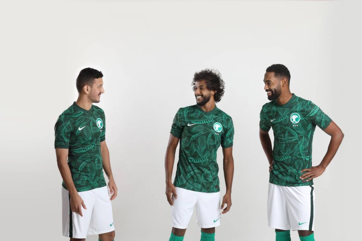 A camisa reserva da Arábia Saudita é uma das mais bonitas desta temporada 20/21; veja os detalhes.