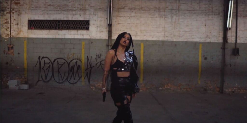 Scarlett Wolf estreia seu canal solo com o audiovisual “Refém de Histórias”