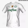 Vazou! Camisa número 2 do Palmeiras aparece nas redes sociais.