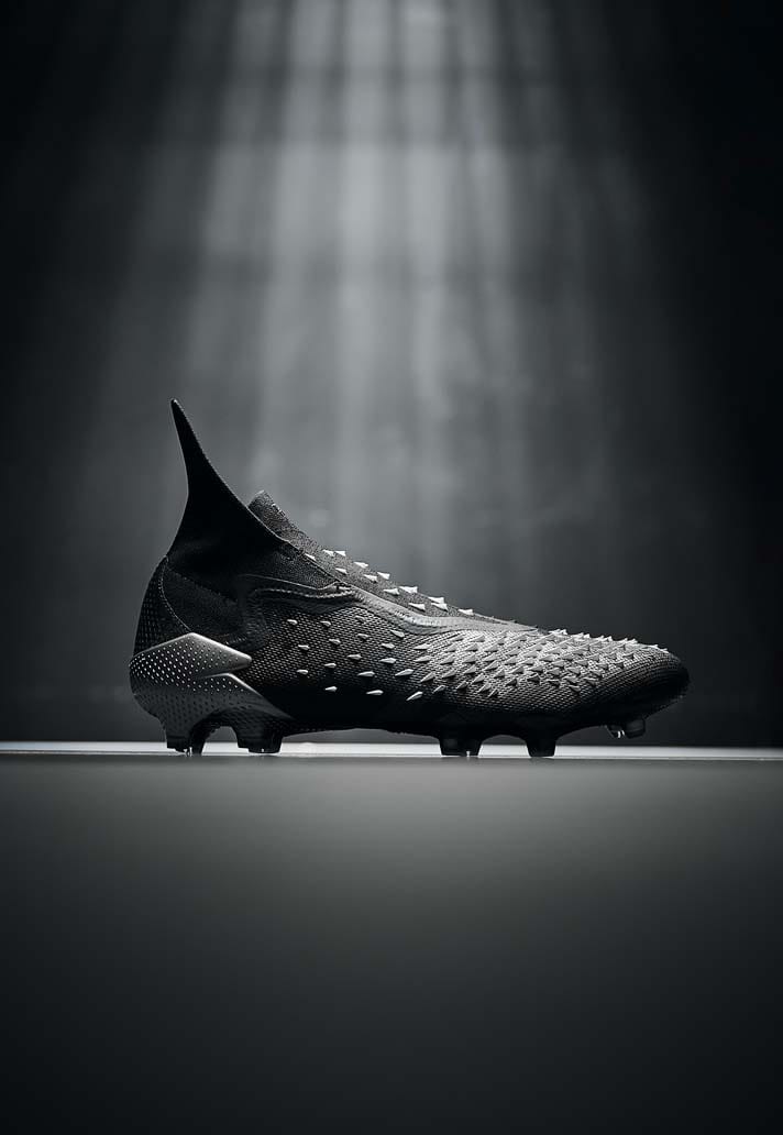 adidas lança o modelo  Predator Freak ‘Superstealth’