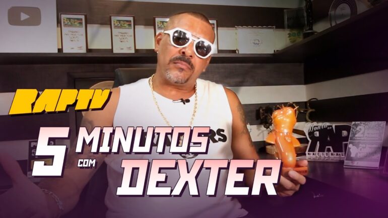 O rapper Dexter é o entrevistado do quadro 5 minutos no Rap TV.