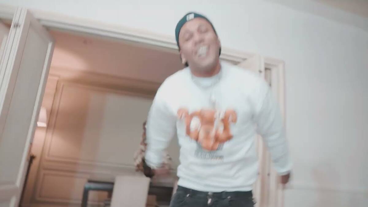BC Raff aparece rimando sem auto-tune no seu novo som “Drip de Quebrada” que conta com a participação de LK Metralha