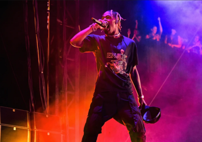 Fundação Cactus Jack de Travis Scott Doa Material Escolar para Centenas de Professores de Houston