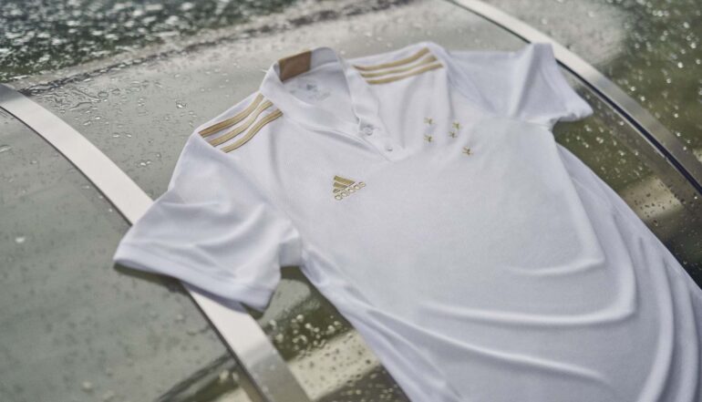adidas Lança a nova camisa reserva do Cruzeiro 21/22.