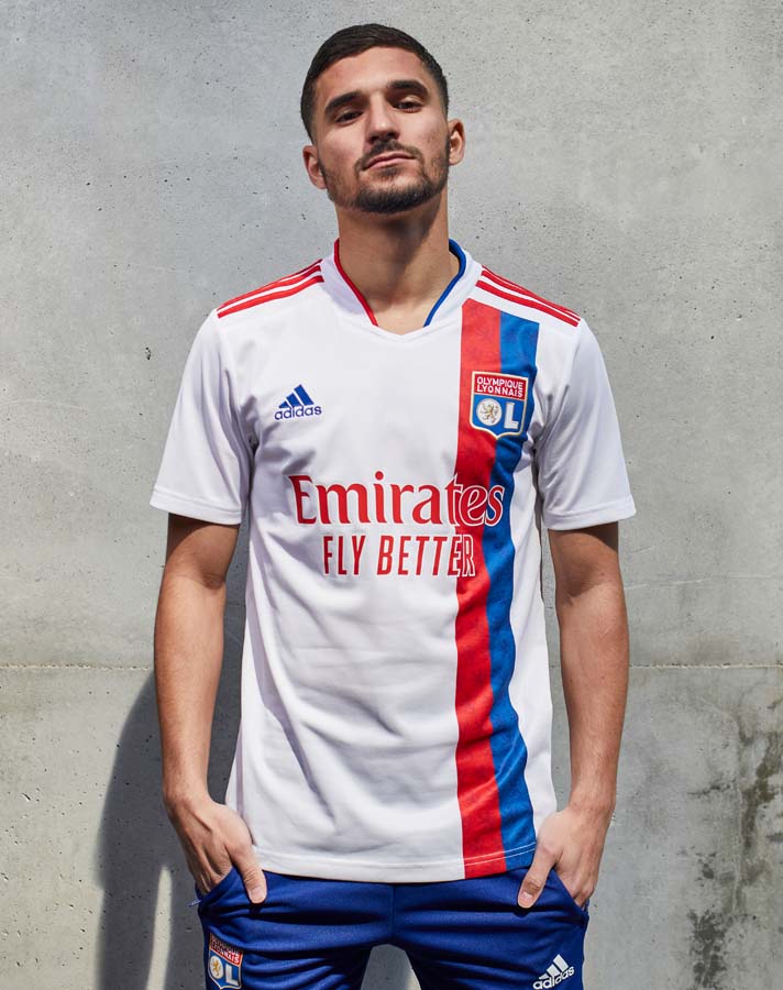 adidas x  Lyon lançam o novo uniforme para temporada 21/22