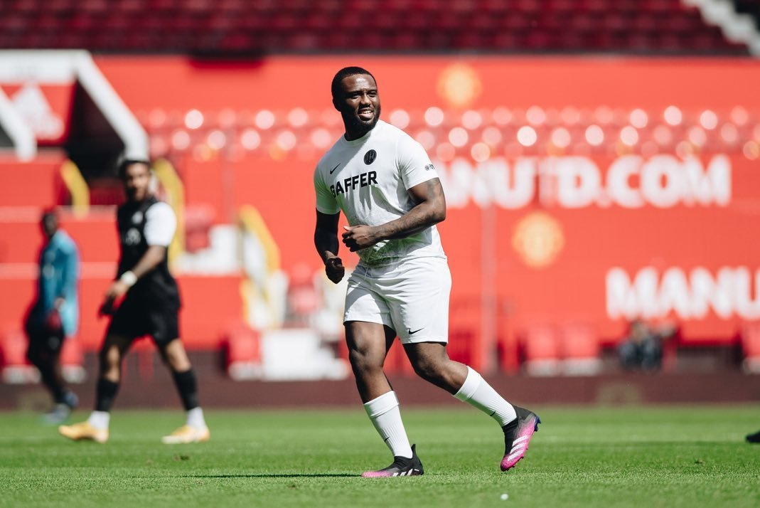 Headie One mostra sua habilidade no lendário Old Trafford