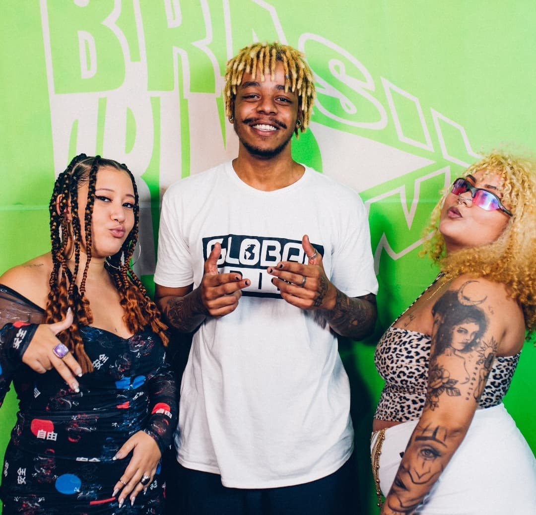 Mac Julia e Shamilla são as protagonistas ao lado de Diniboy no novo episódio do Brasil Grime Show