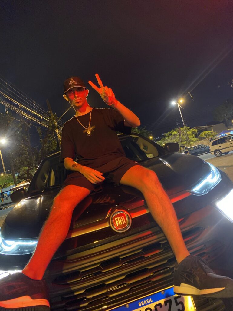 SD9 oferece tratamento visual a mais nova faixa, intitulada “Carro Bicho”, com produção musical de Rennan Guerra
