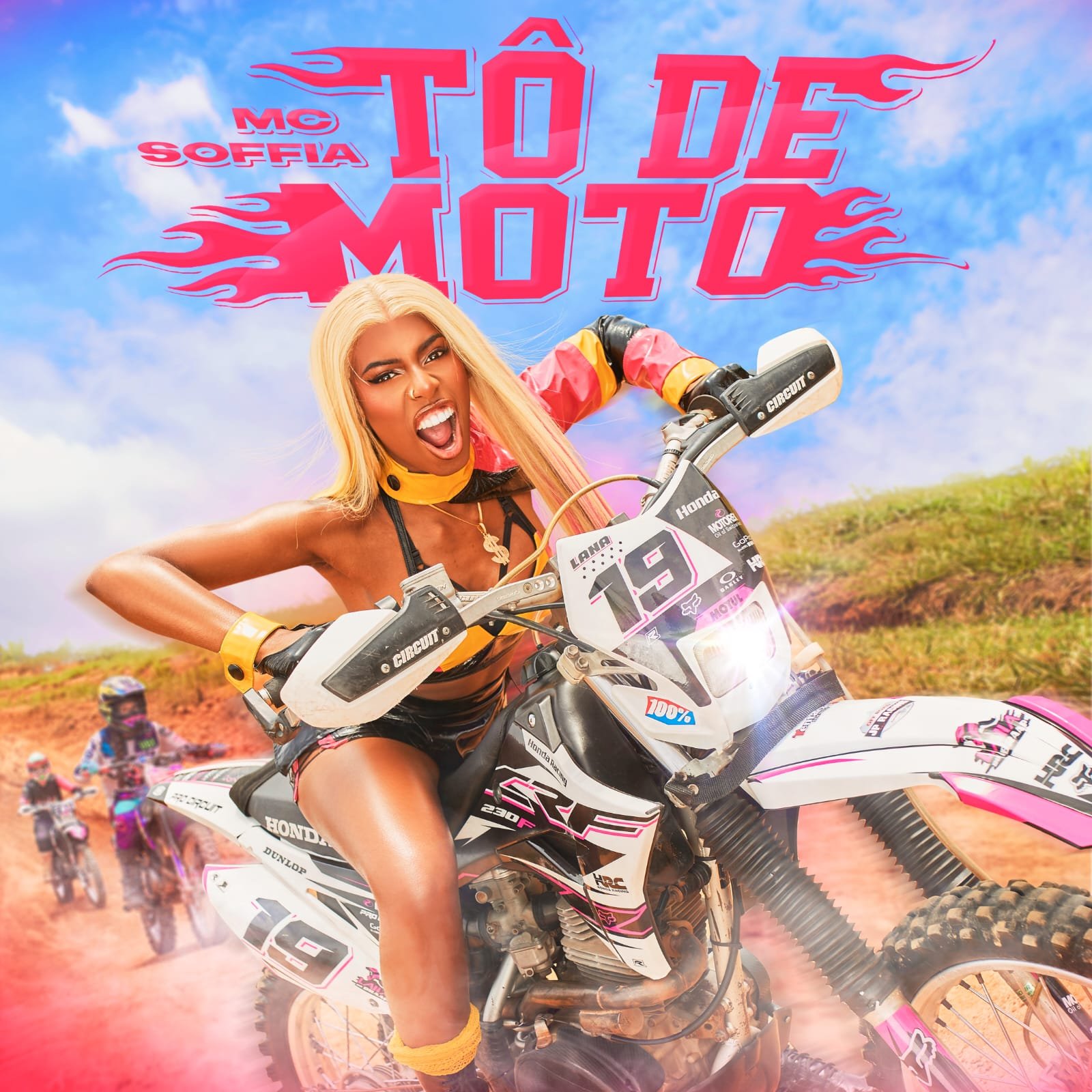 MC Soffia abre o ano de 2022  com o clipe “Tô de Moto”