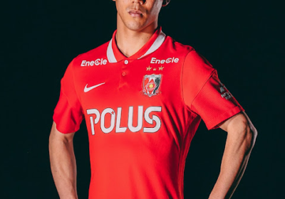 Urawa Red Diamonds e Nike apresentam os novos uniformes em comemoração aos 30 anos do clube