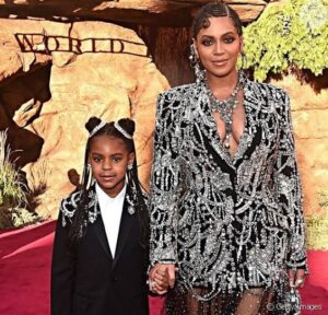 Beyoncé estaria trabalhando na carreira da filha Blue Ivy