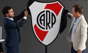 Revelado o novo escudo do River Plate