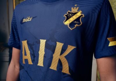 AIK lança este uniforme  ‘Royal Edition’ que mais parece uma obra de arte