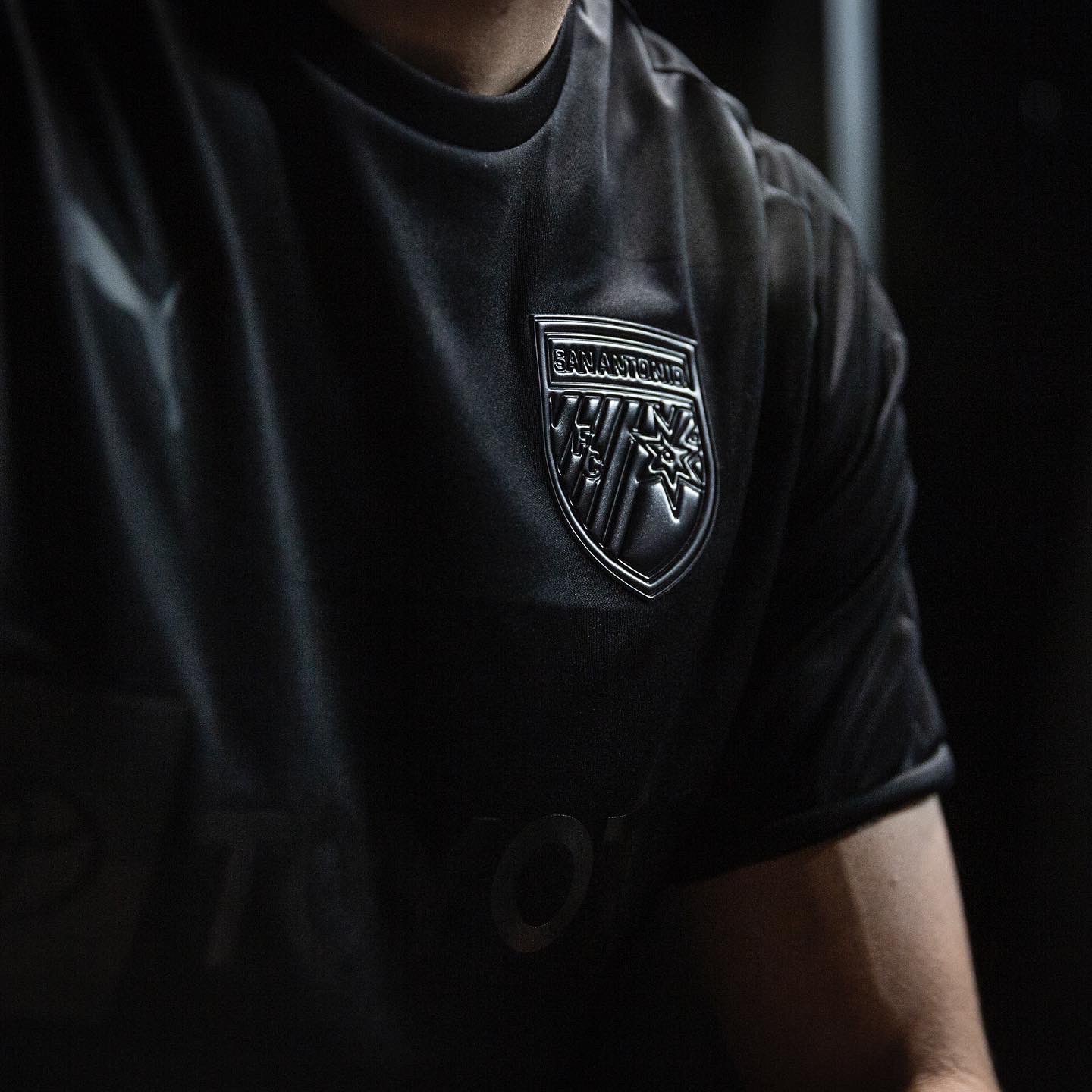 San Antonio FC apresenta a versão blackout do seu uniforme para a temporada 2022