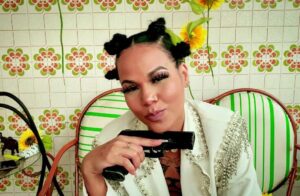 Juju Rude lança seu novo videoclipe “Ritmada e Pixadona”