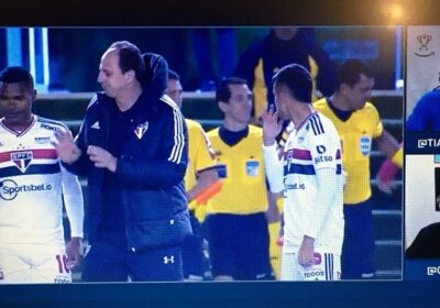 Adidas e São Paulo em rota de colisão? Treinador Rogerio Ceni utilizou uniforme da fornecedora antiga na última partida do clube