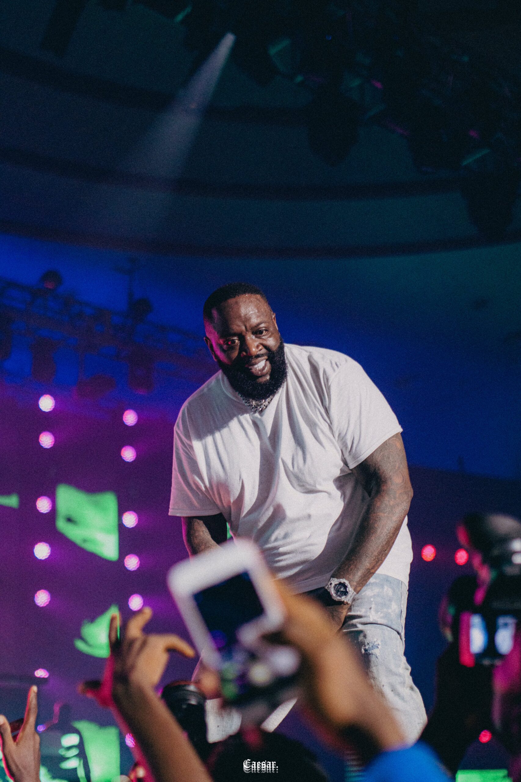 Rick Ross faz show em Angola e fãs vão a loucura; esta é a terceira vez que o rapper se apresenta no país