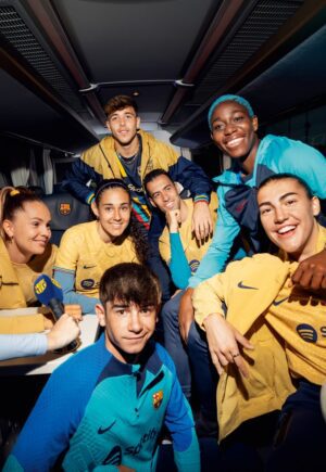 Nike lança o uniforme reserva do Barcelona para a temporada 22/23