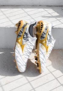 Mizuno lanca a Morelia Neo III SR4 com Sergio Ramos 5