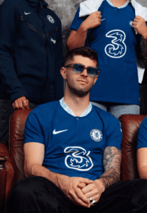 Nike revela o novo uniforme do Chelsea 2223 3