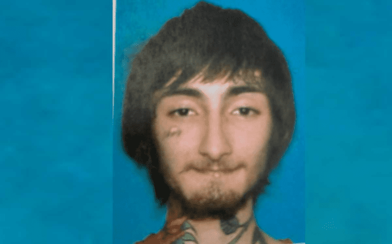 Polícia prende rapper local em conexão com tiroteio em massa em Chicago, EUA