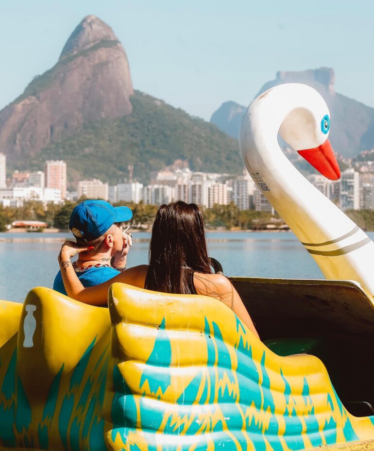 Felp 22 chega com um novo videoclipe  “Pra Todas Que Amei”