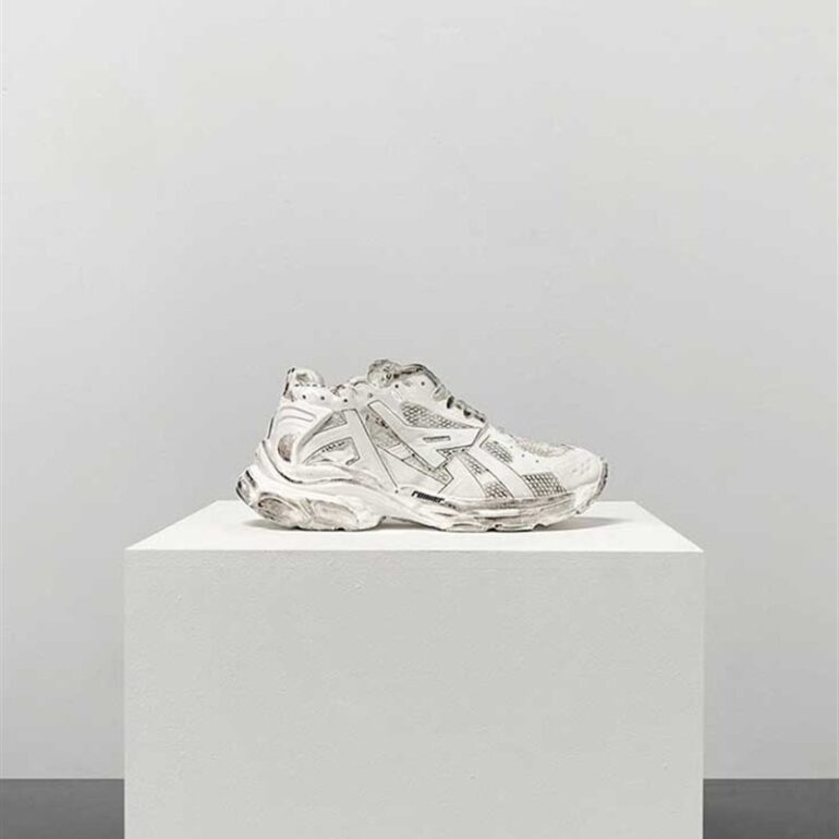 Tenis fake da Balenciaga é vendido por 38 mil reais