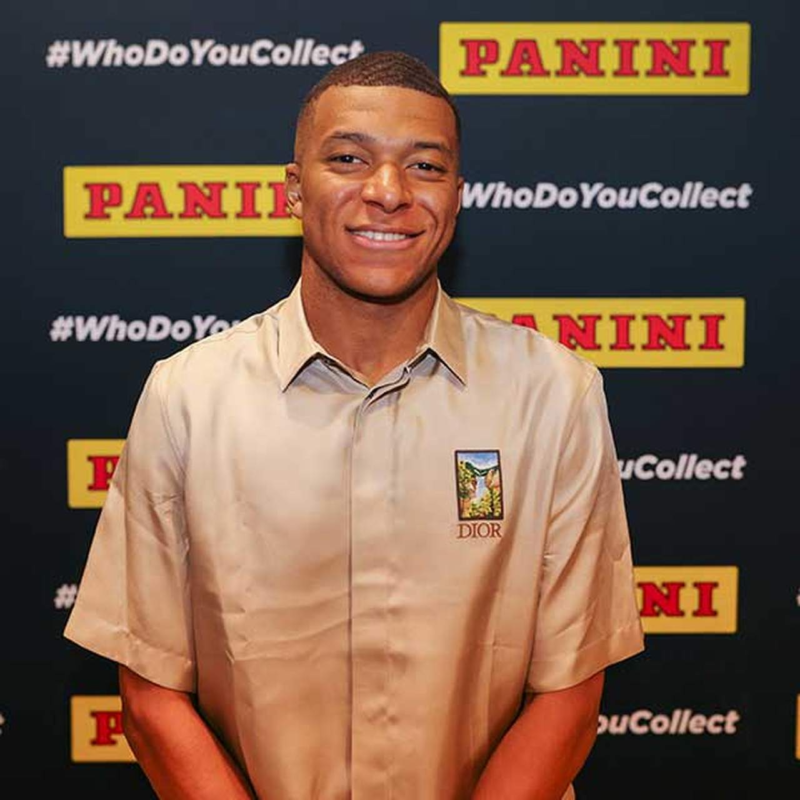 Kylian Mbappé se tornou o novo embaixador da Panini