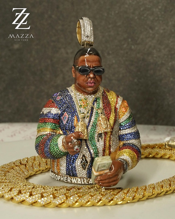 Joalheria Mazza de Nova Iorque cria pingente em homanagem a Notorious B.I.G