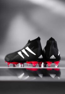 adidas lanca a chuteira Predator Edge 94 5