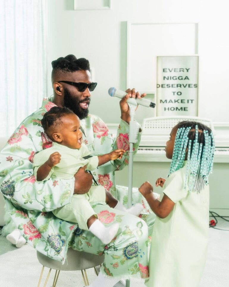 Tobe Kwigwe apresenta “Been Broke”  [ crib version]