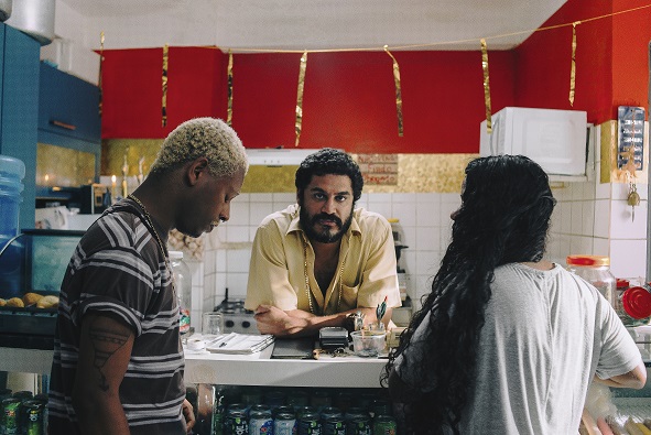 Criolo lança clipe de “Pretos Ganhando Dinheiro Incomoda Demais” em parceria com o Soma+