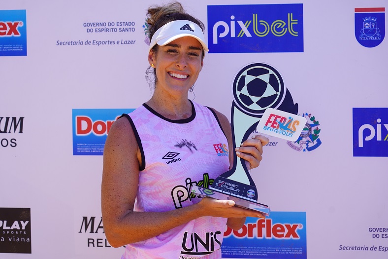 Natália Guitler vence o Feras do Futevôlei