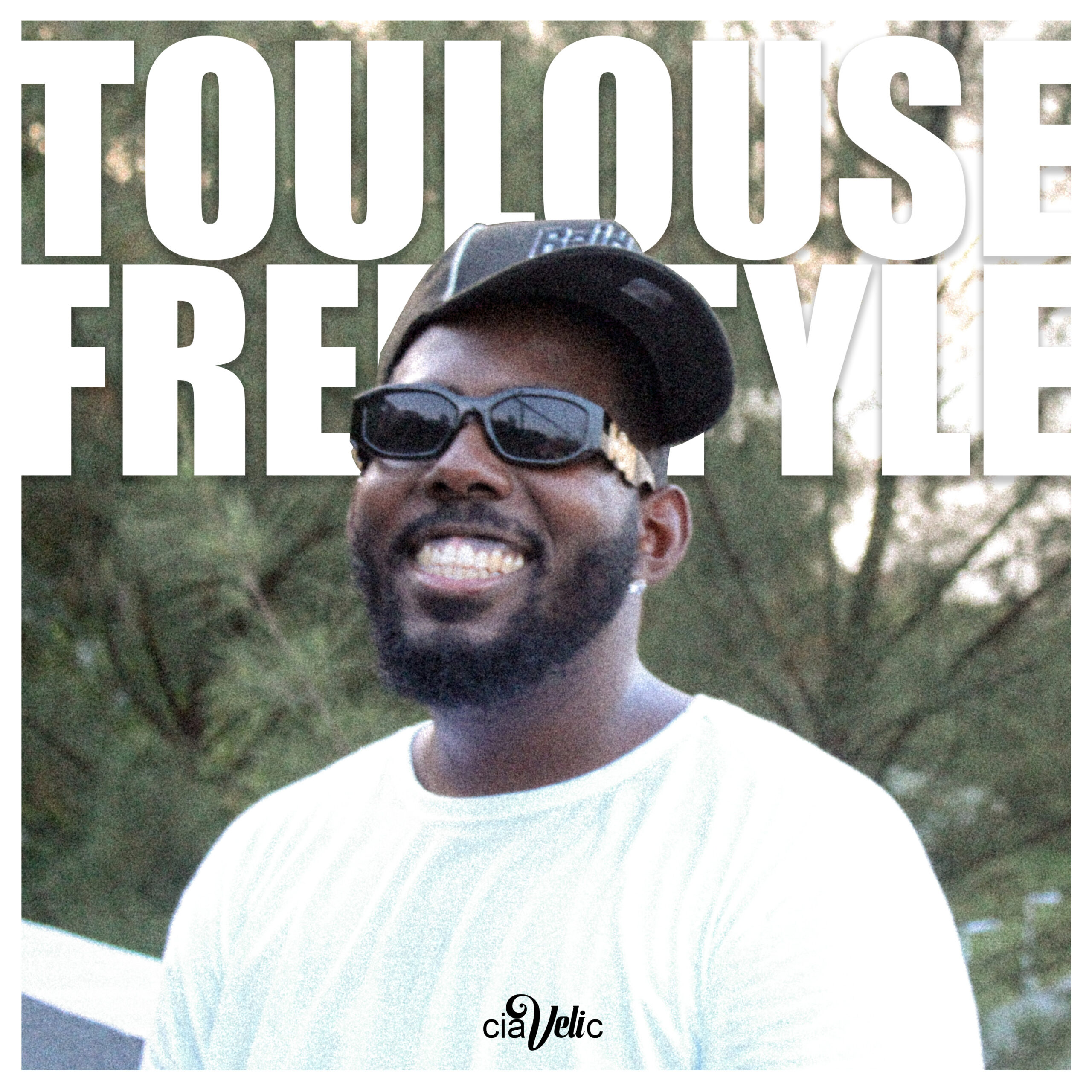 CIAVELIC leva o público para uma viagem até a França no seu mais novo single “Toulouse Freestyle”, com instrumental de Queixada