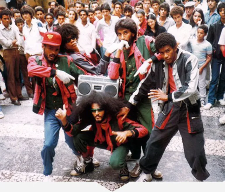Os 50 Anos do Hip-Hop: A Evolução de um Movimento Cultural