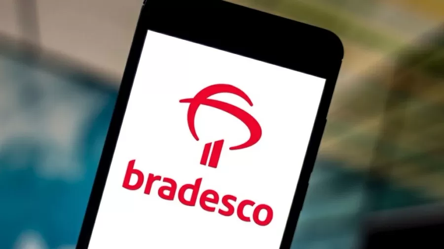 Usuários do Banco Bradesco relatam que Dinheiro sumiu e conta negativou, entenda