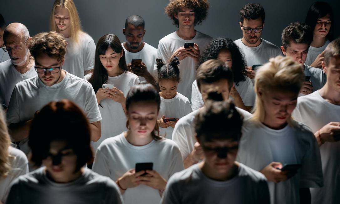 O Brasil e o Desafio do Vício em Smartphones: 4º no Ranking Mundial