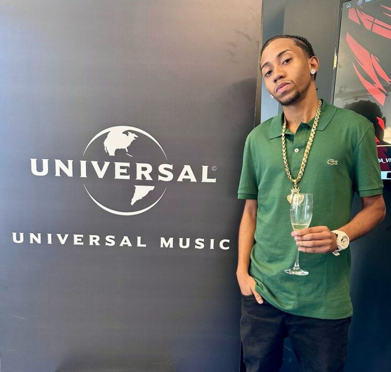 A Ascensão Global do Phonk Brasileiro: MC Menor do Alvorada Assina com a Universal Music