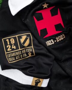 Vasco Faz homenagem aos Camisas Negras