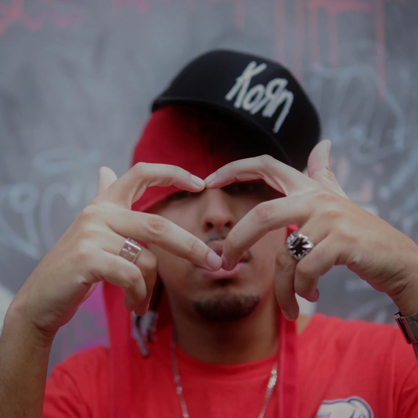 D$ Luqi alcança 500 mil streams com “Como Alugar um Triplex na Cabeça Dela” e anuncia clipe de “Você sabe que comigo é melhor”