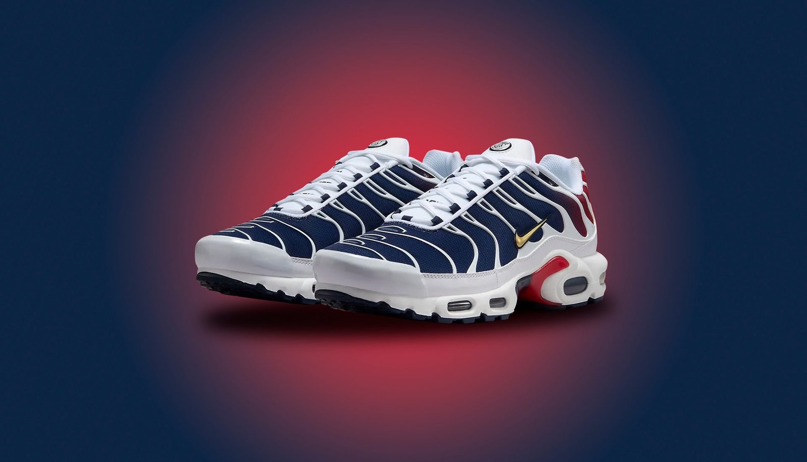 Ícone Air Max Plus da Nike recebe tratamento PSG