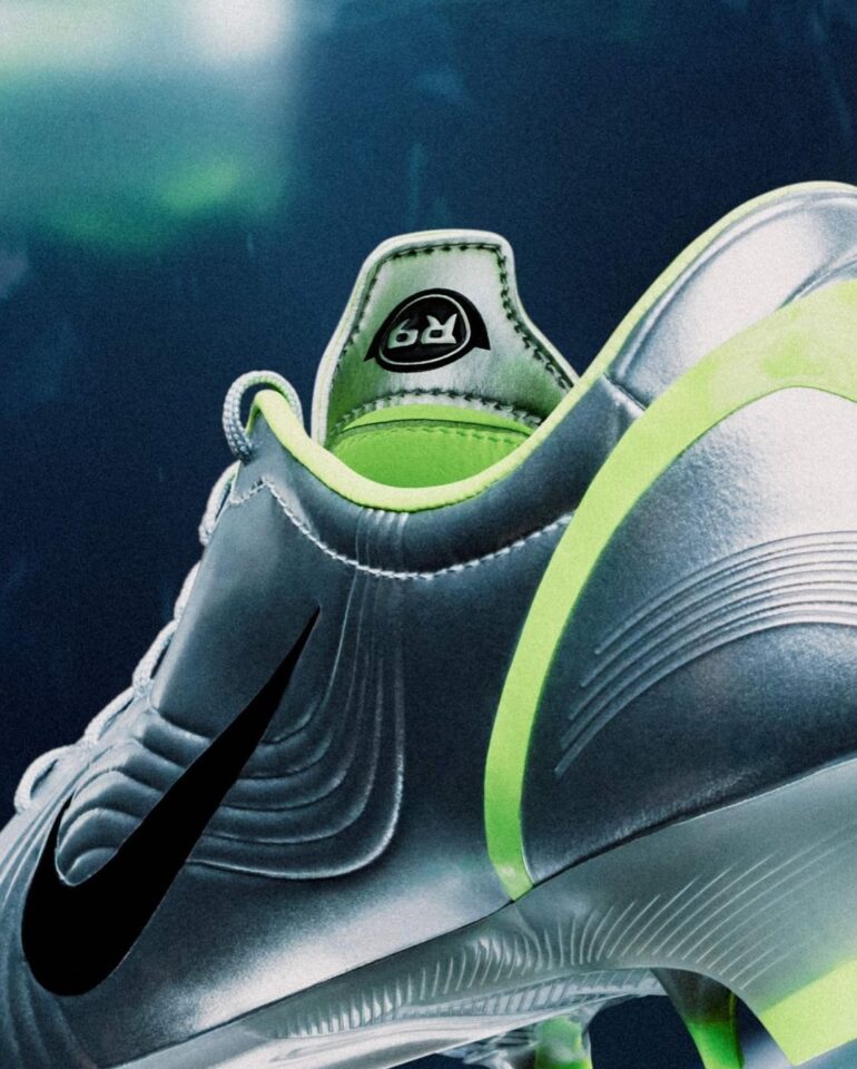 Mercurial Vapor 1 RGN: Vini Jr. revive chuteira lendária de Ronaldo Fenômeno
