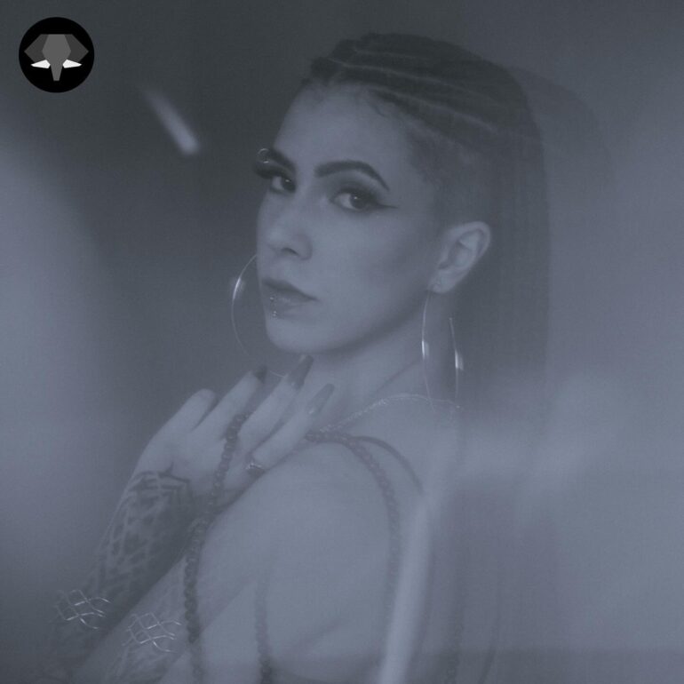 YAZ estreia com “Marolinha” e chega com uma proposta autêntica