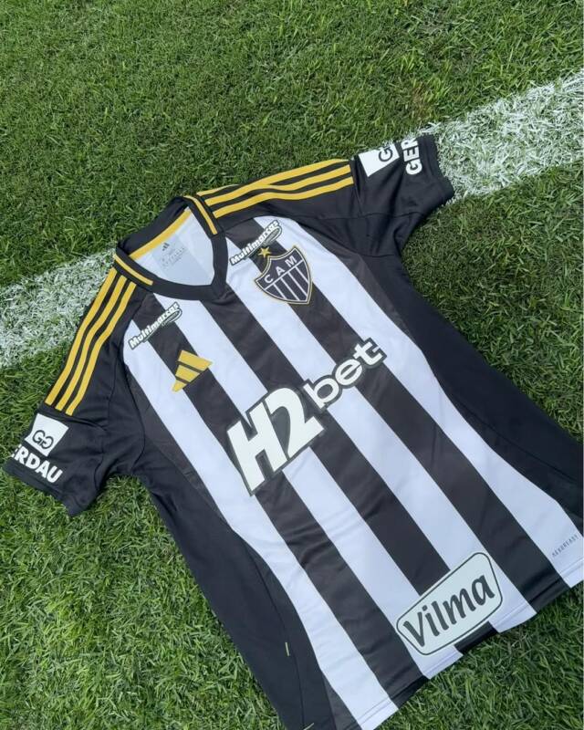 Atlético-MG e Adidas revelam camisa titular de 2025