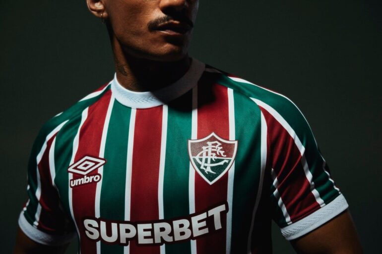 Fluminense e Umbro lançam nova camisa titular para a temporada 2025-2026