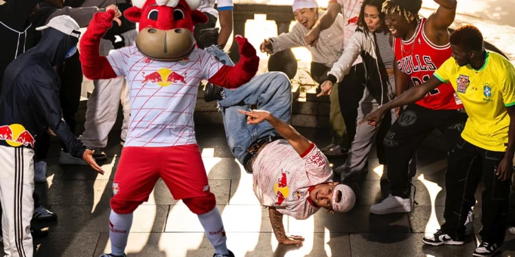 Red Bull Bragantino Celebra Breaking e o futebol com Ação Especial