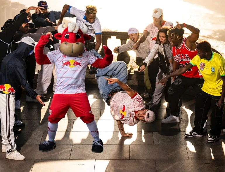 Red Bull Bragantino Celebra Breaking e o futebol com Ação Especial